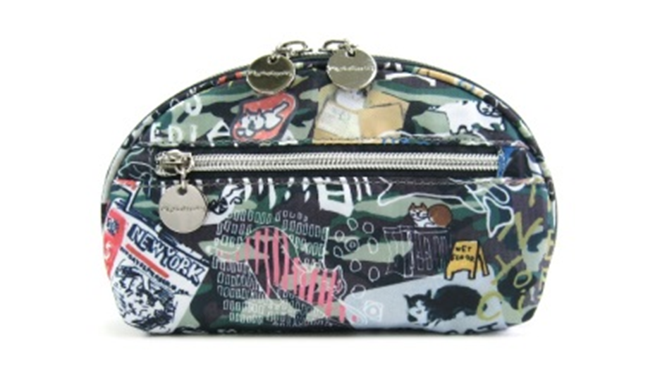 ▲ポーチ　税込2,750円（縦12cm×横18cm×幅5cm）