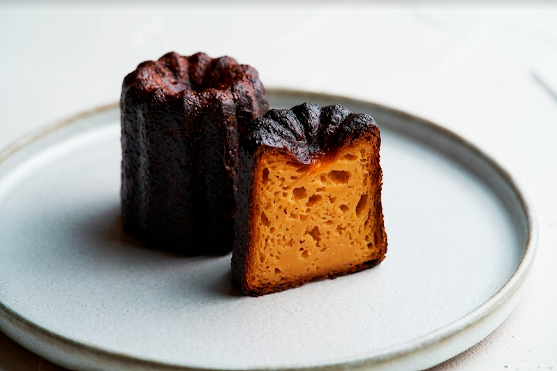 おなかの底から元気になれるをコンセプトにスタートした、新ブランド〈ロートレシピ〉がお届けするスイーツ『ちょうカヌレ』。オリゴ糖が豊富な甜菜糖と甘麹を使用し、身体に優しく美味しい『ちょうカヌレ』はカヌレを超えた美味しさです。