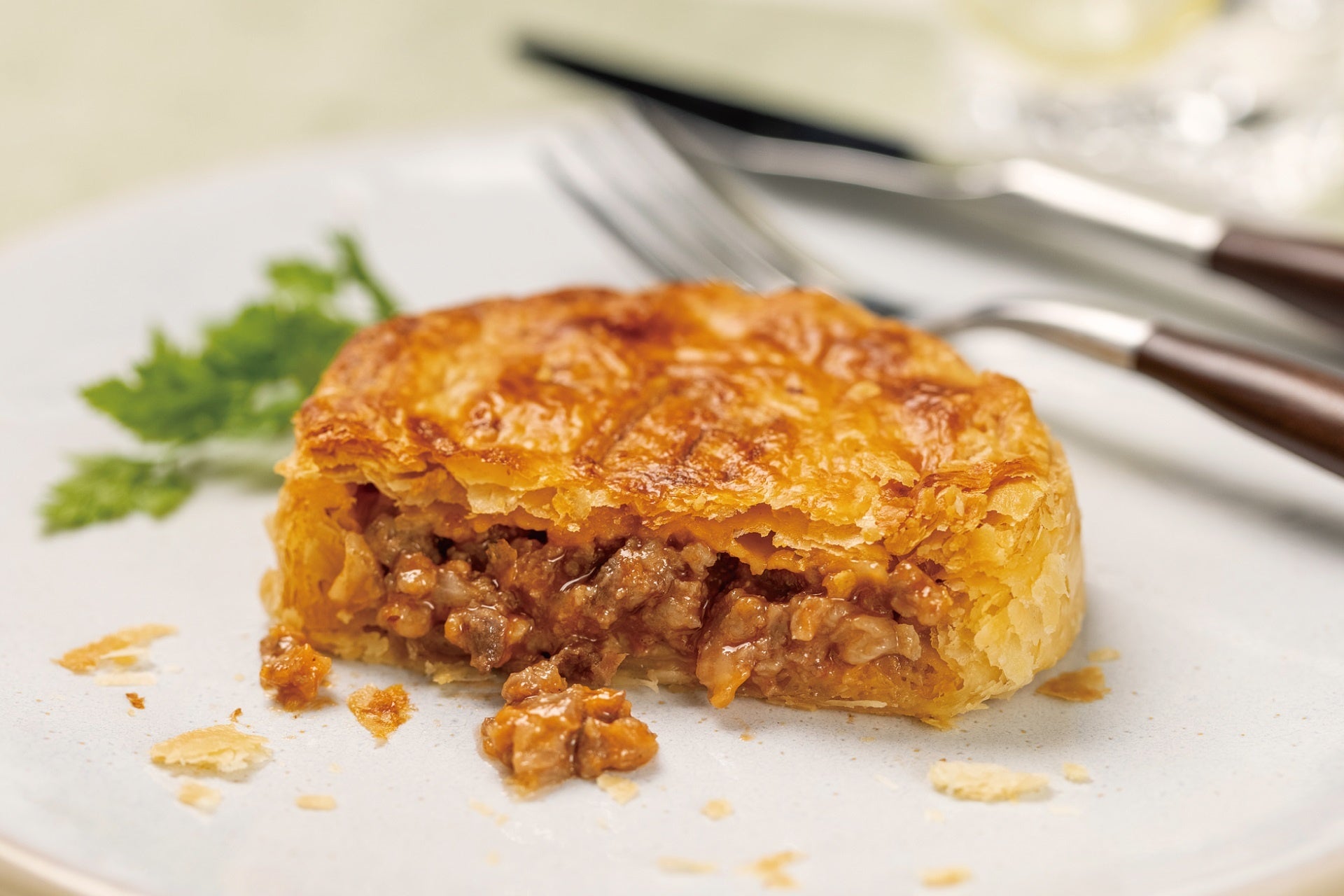 「熊本／パイ専門店 feal」あか牛ミートパイ(1個) 税込432円