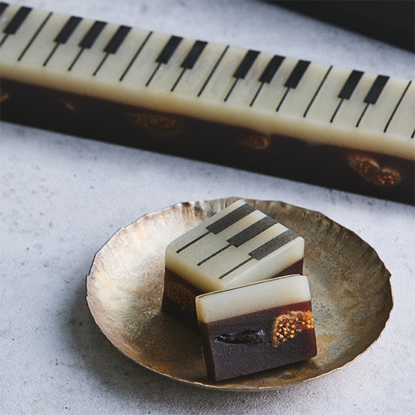 〈湯布院 ジャズとようかん〉ジャズ羊羹&nbsp; （1本）税込2,692円