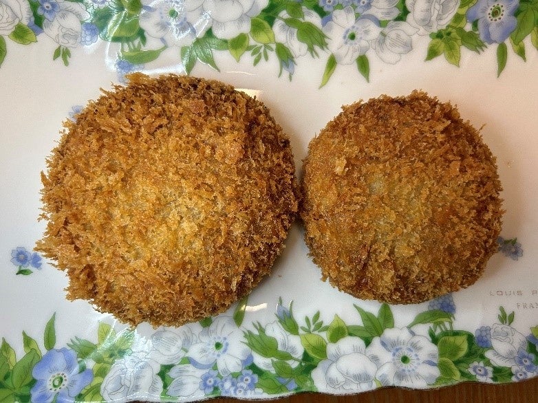 ▲増量喜びメンチ　税込200円／1個