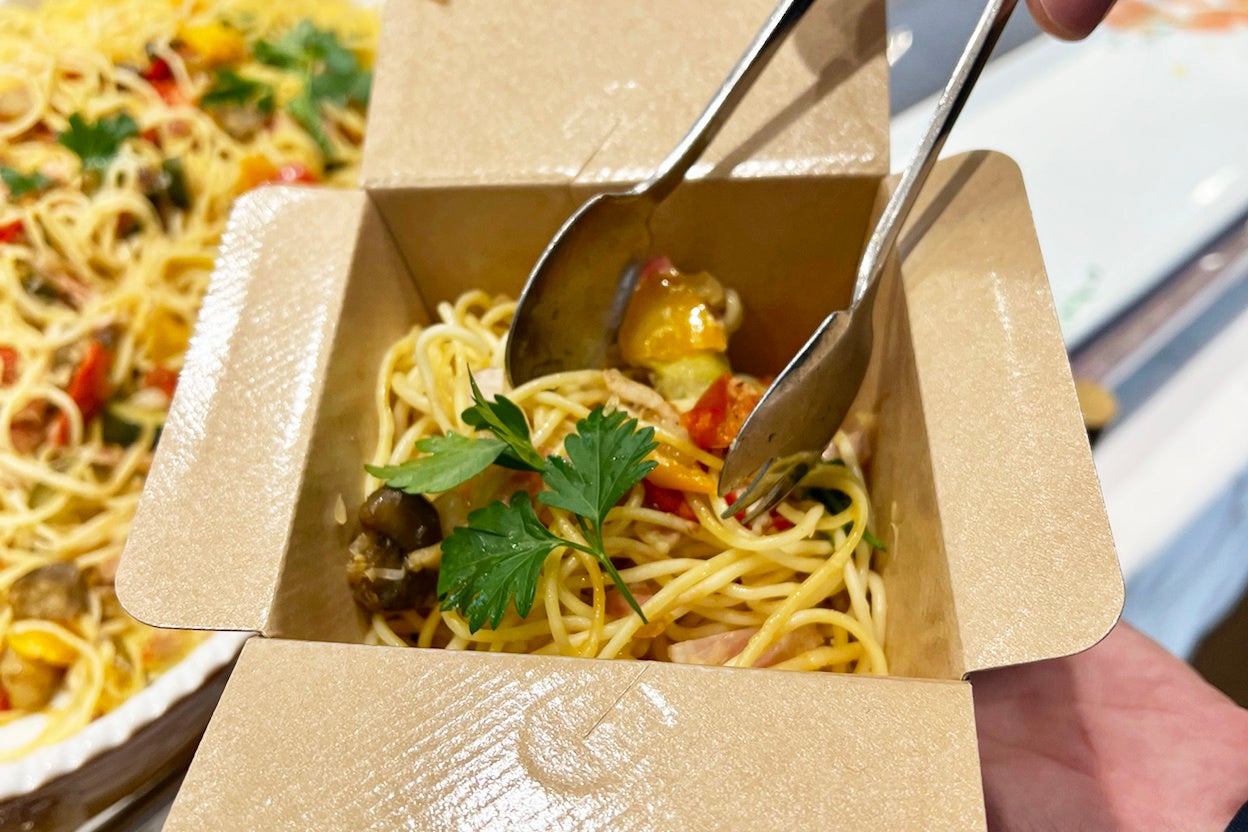 ビュッフェスタイルで活用