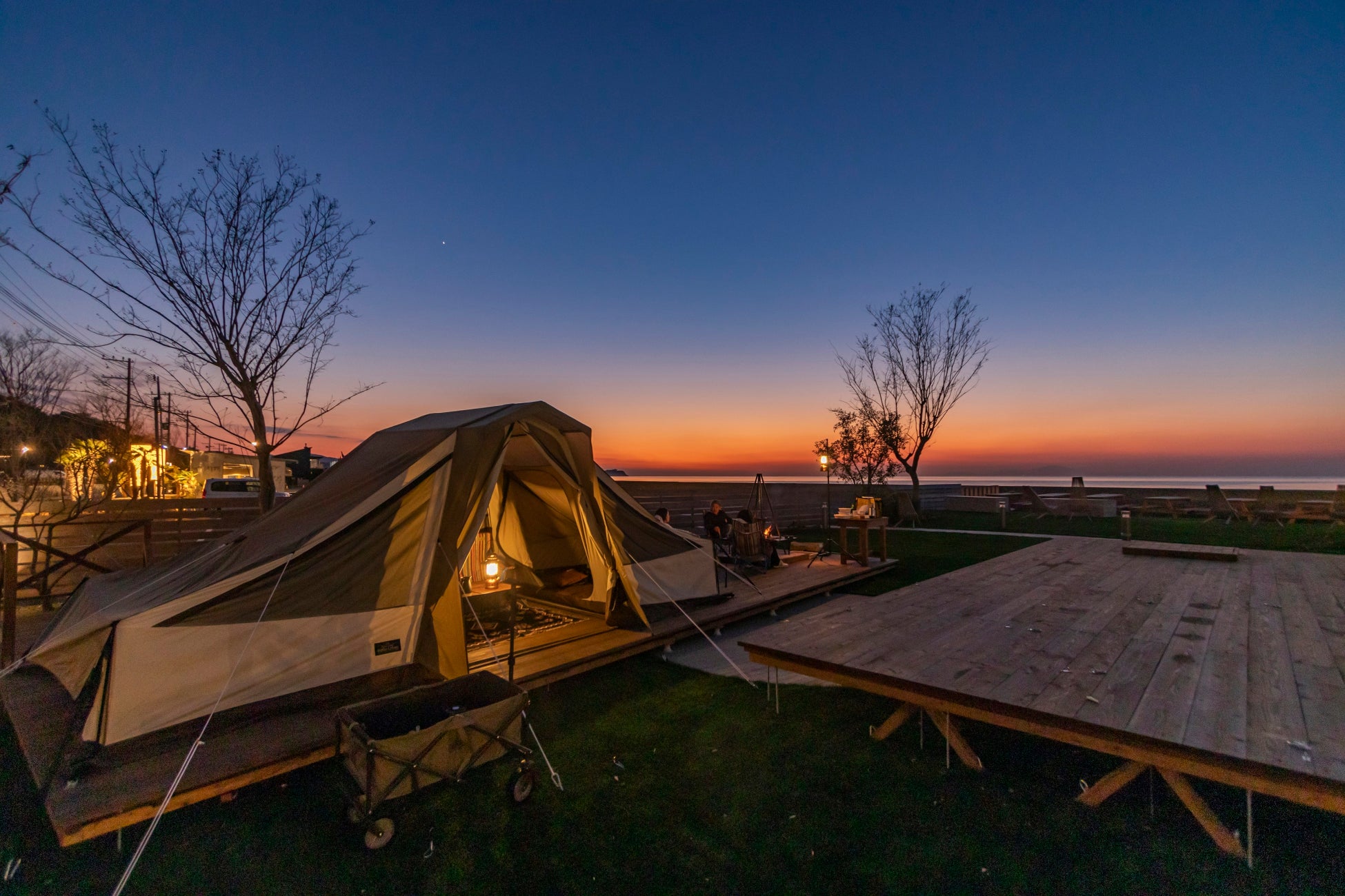 1日2組限定 水平線に沈む絶景の夕日と星空を楽しむ冬キャンプ 淡路島西海岸 Picnic Garden で手ぶらキャンププランがスタート 1 2月ご利用予約特典で先着30名様に朝食プレゼント 株式会社バルニバービのプレスリリース 1日2組限定 水平線に沈む絶景の夕日と星空を楽しむ冬キャンプ 淡路島西海岸 Picnic Garden で手ぶらキャンププランがスタート 1 2月ご利用予約特典で先着30名様に朝食プレゼント 株式会社バルニバービのプレスリリース