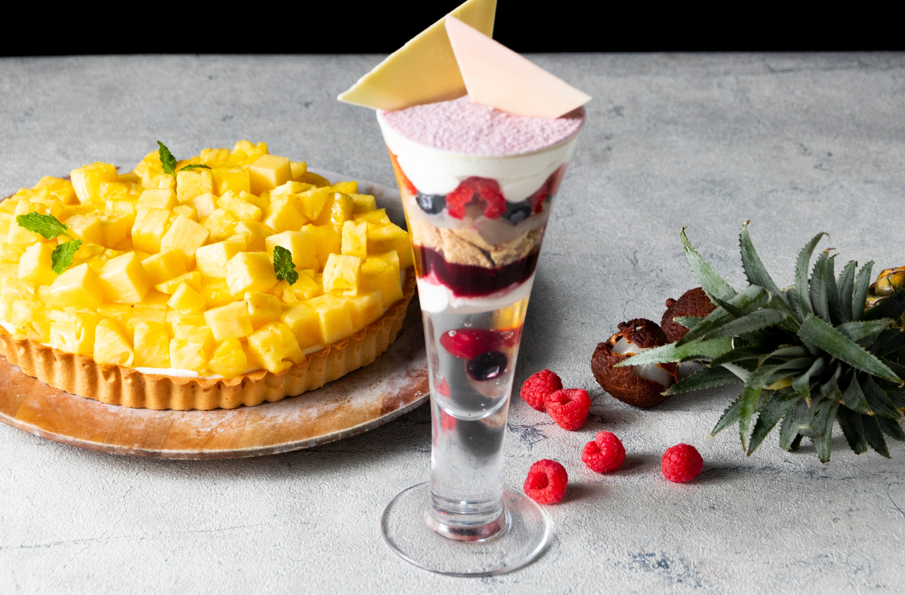 初夏を彩る２種のスイーツが新登場