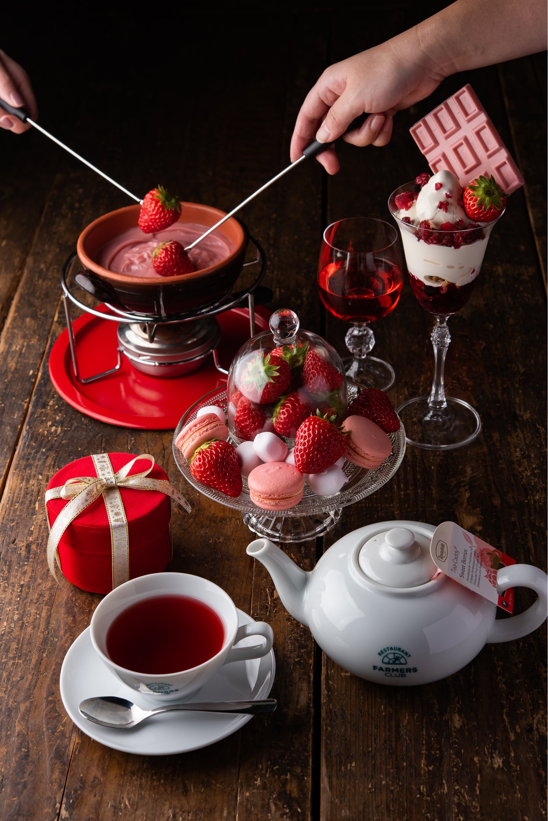 「グリナリウム淡路島の苺 チョコフォンデュプラン」　2,900円(1名様)