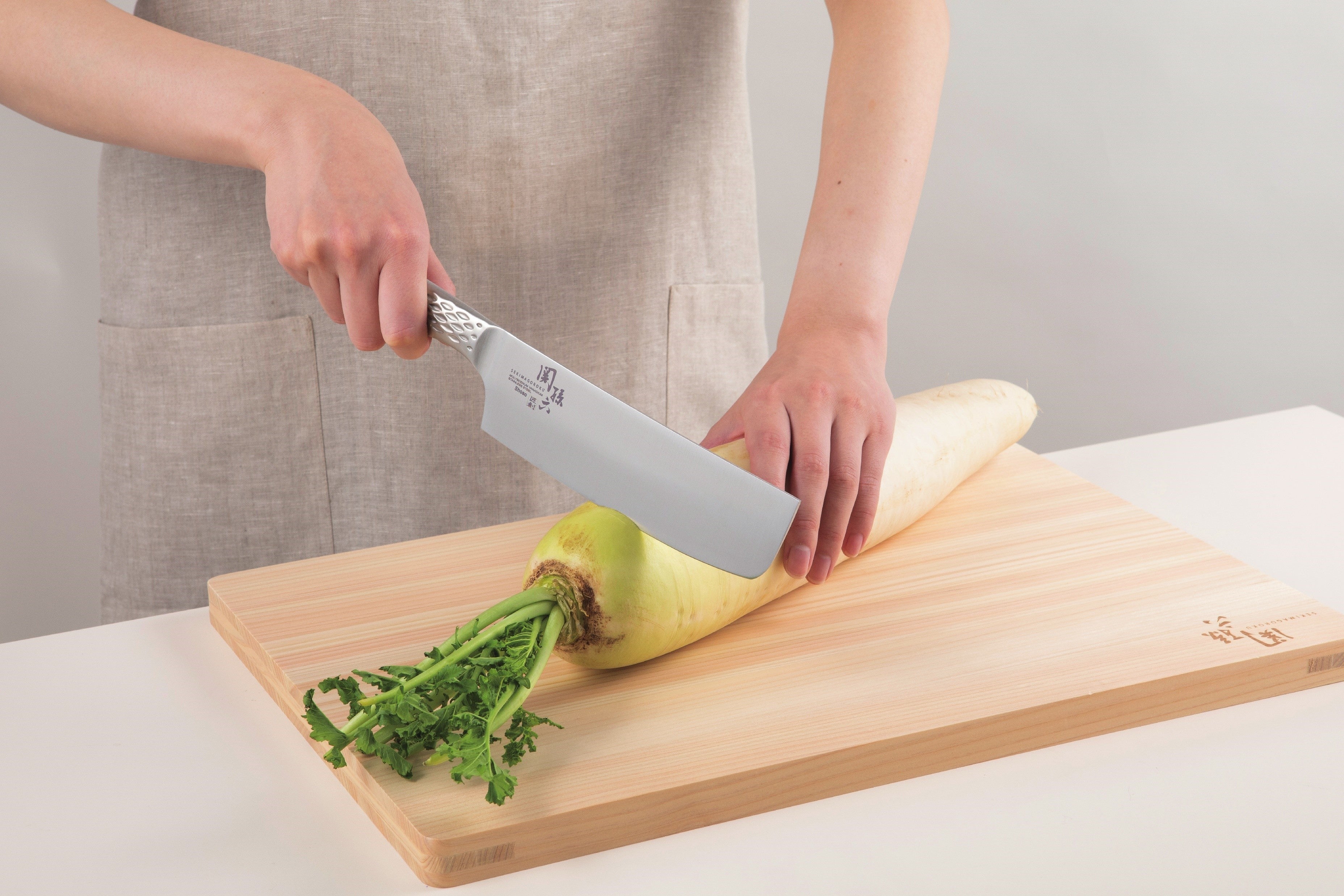 【SALE】　カイヅカイブキ　レジン　カッティングボード　プレート　まな板 SALE】カイヅカイブキ レジン カッティングボード プレート まな板