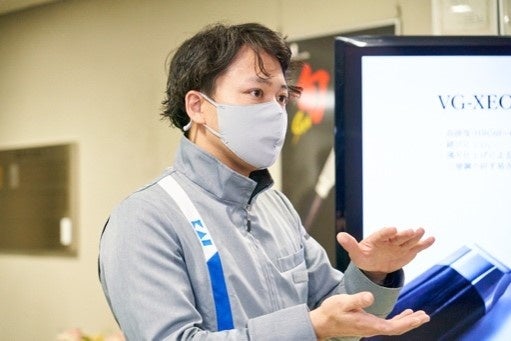 研究開発本部 開発部 百瀬 孝一