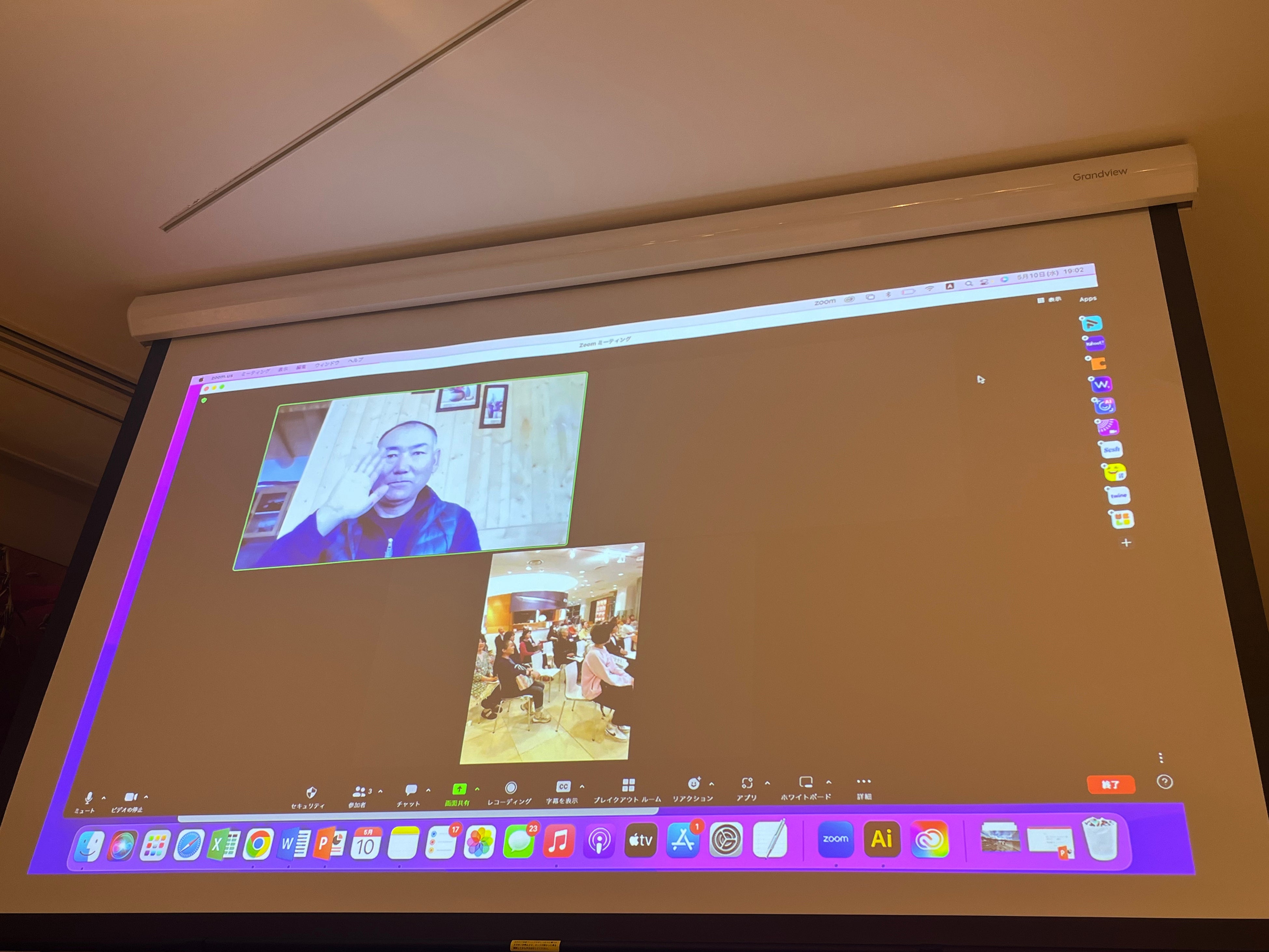 NPO法人ジュレー・ラダック代表 スカルマ・ギュルメットさん（写真左上）