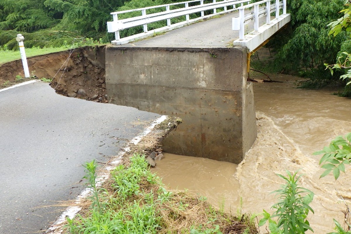 石川県かほく市