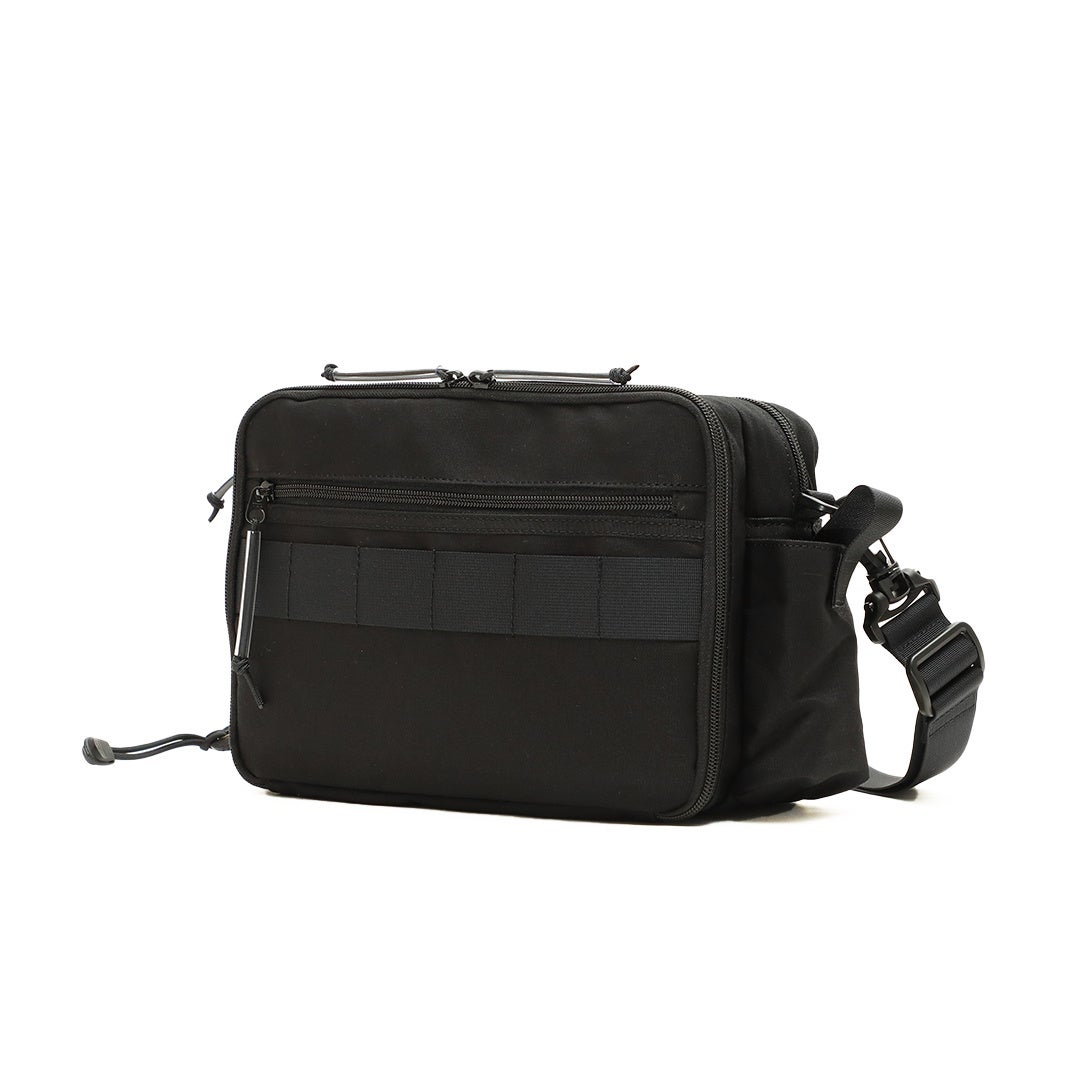 画材を即展開、即収納「アイディアの鮮度と情熱を保つ」現役