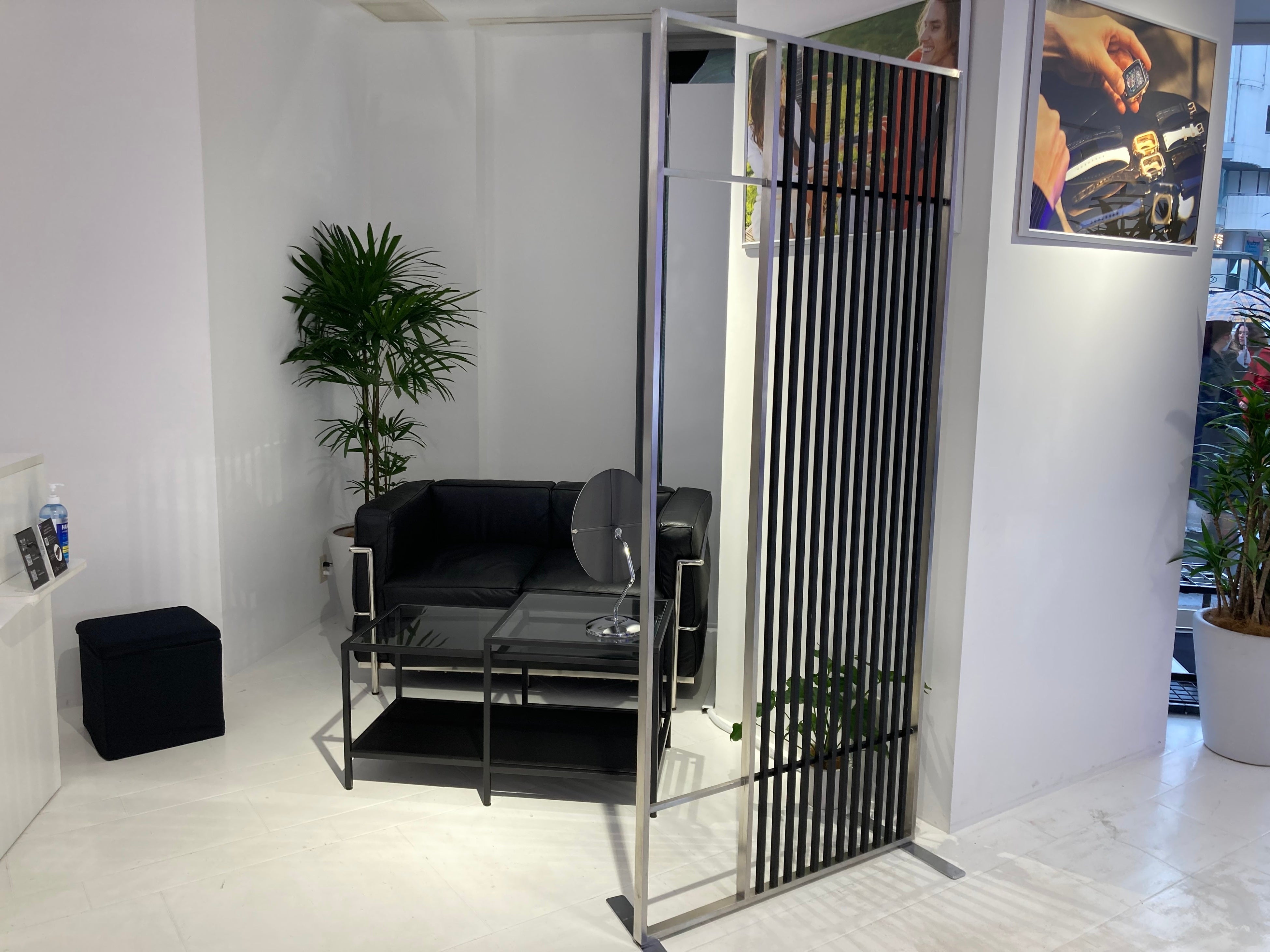 ベルトを付け替えて試着いただける国内最大店舗『HUMBLE RICH 神宮』で