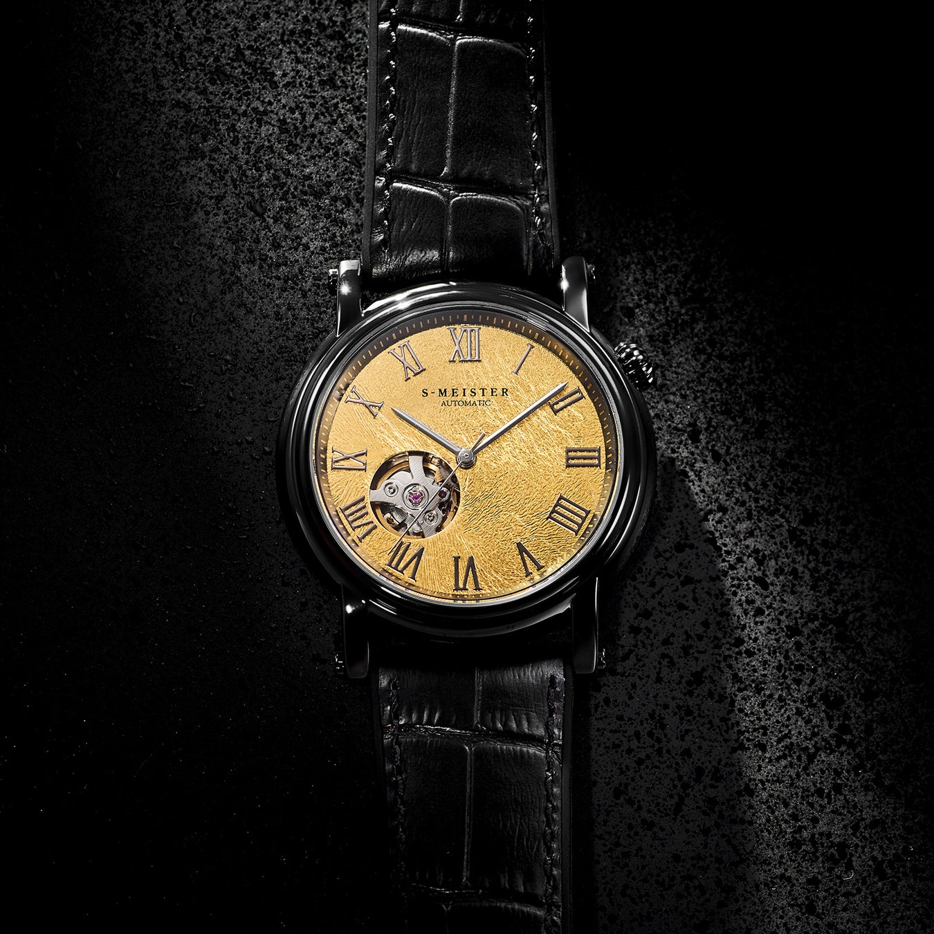 縁付金箔を使用した機械式腕時計