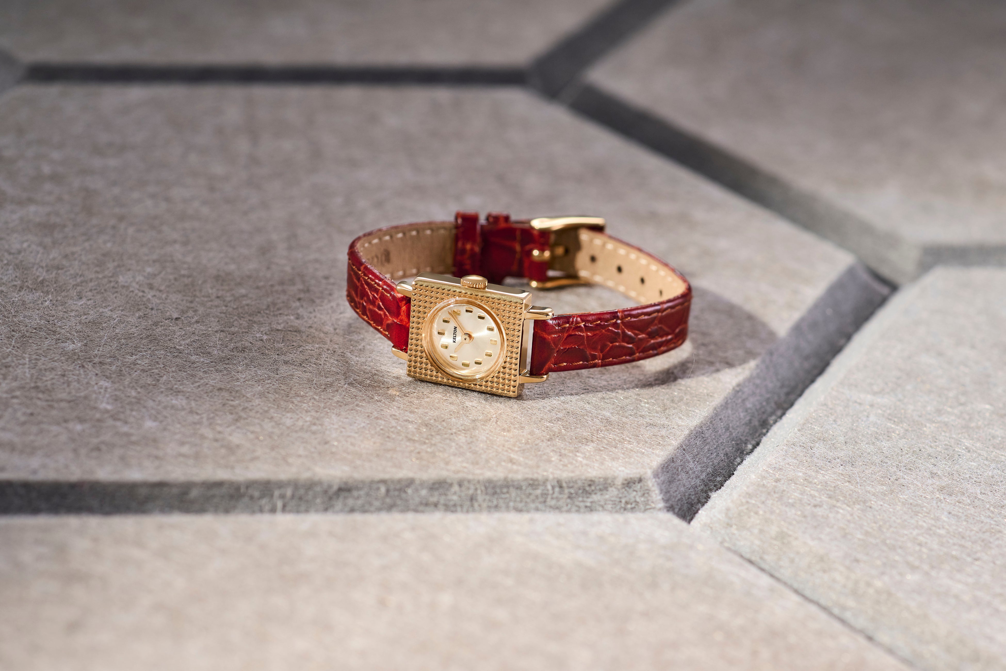 Ladies 50s Gold SP EDITION