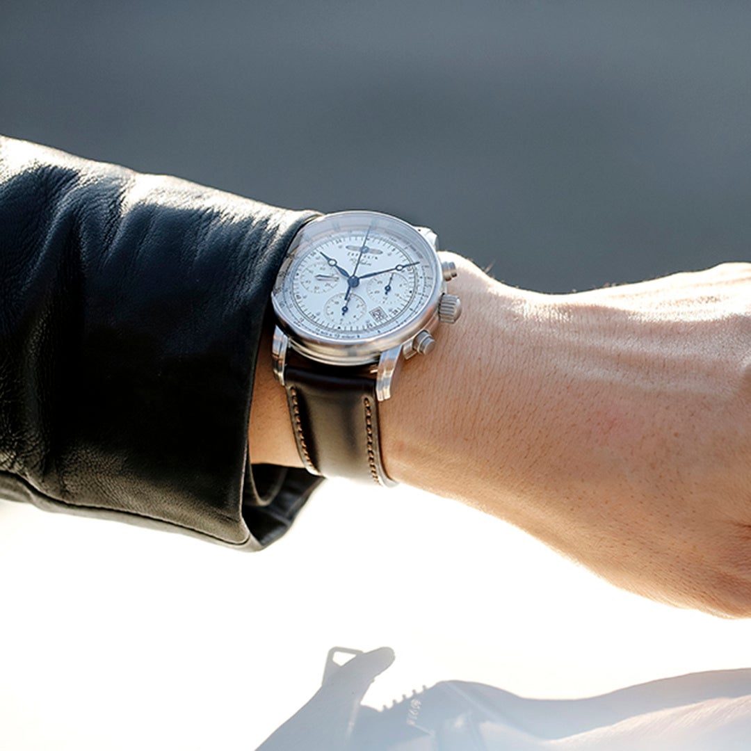 8618-1　￥340,000(税抜)　¥374,000(税込)