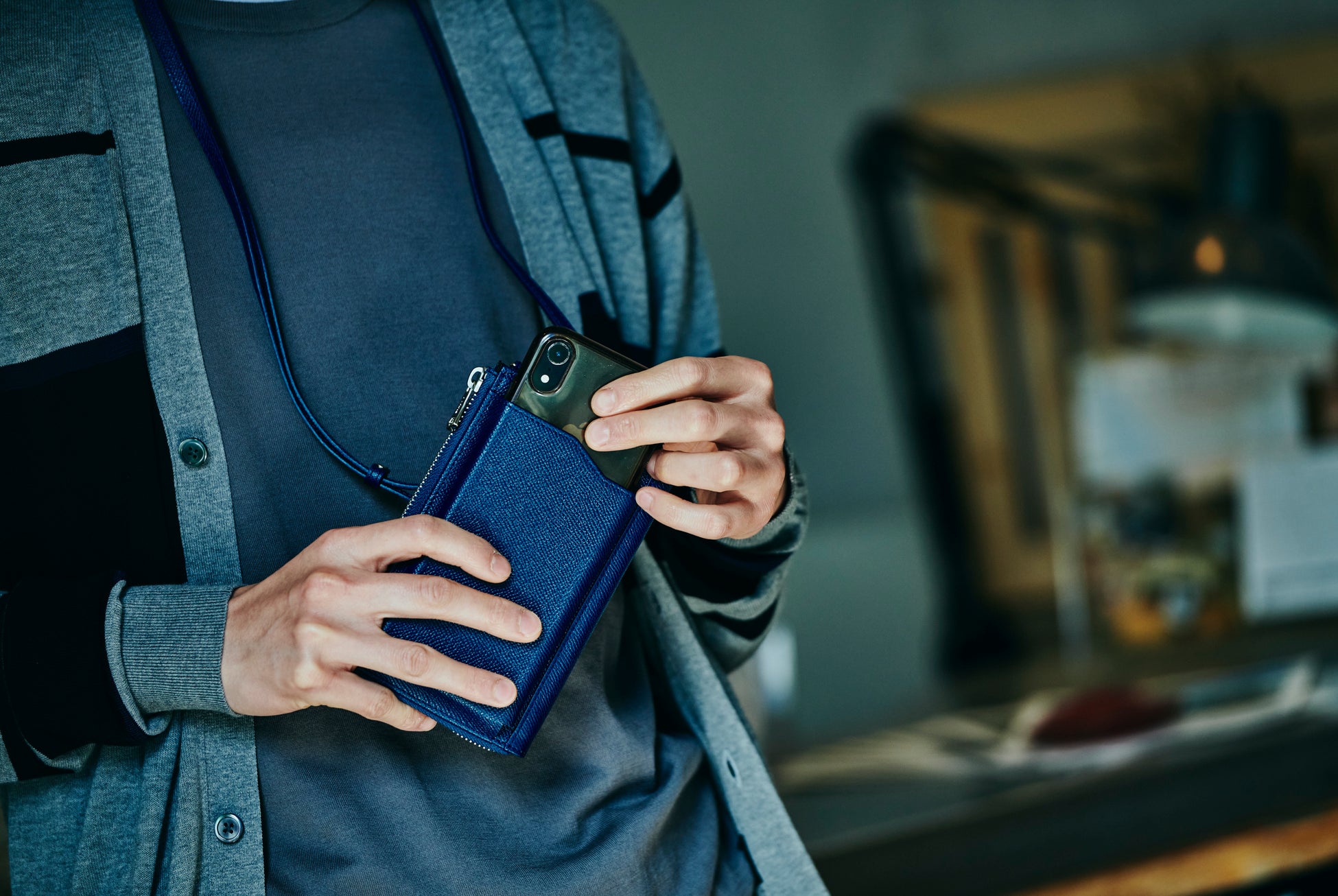 常をちょっとスマートにする新しいゾンネのスマホショルダー 株式会社ウエニ貿易のプレスリリース 常をちょっとスマートにする新しいゾンネのスマホショルダー 株式会社ウエニ貿易のプレスリリース