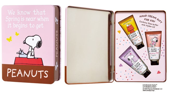 PEANUTS】スヌーピーデザインのギフト新発売。スヌーピーと仲間たちの