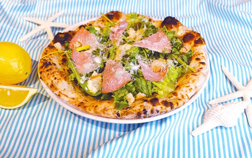 レモンとバジルのサラダピッツア