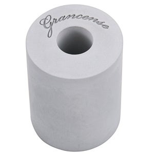 スティックホルダー上部にブランドロゴ入り