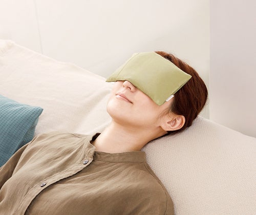 天然ハーブ入りで蒸気とともにやさしい香りが広がります