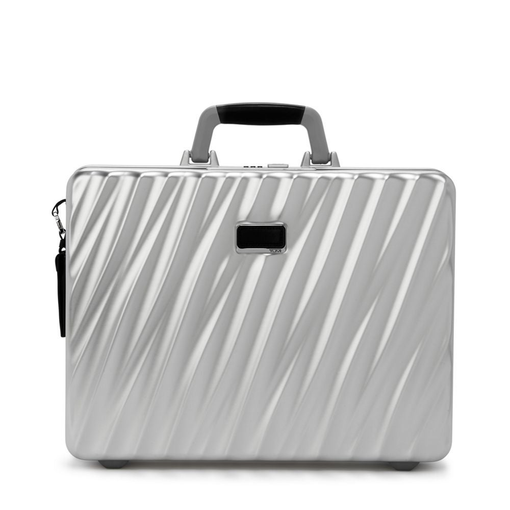 19 Degree Aluminum ブリーフケース