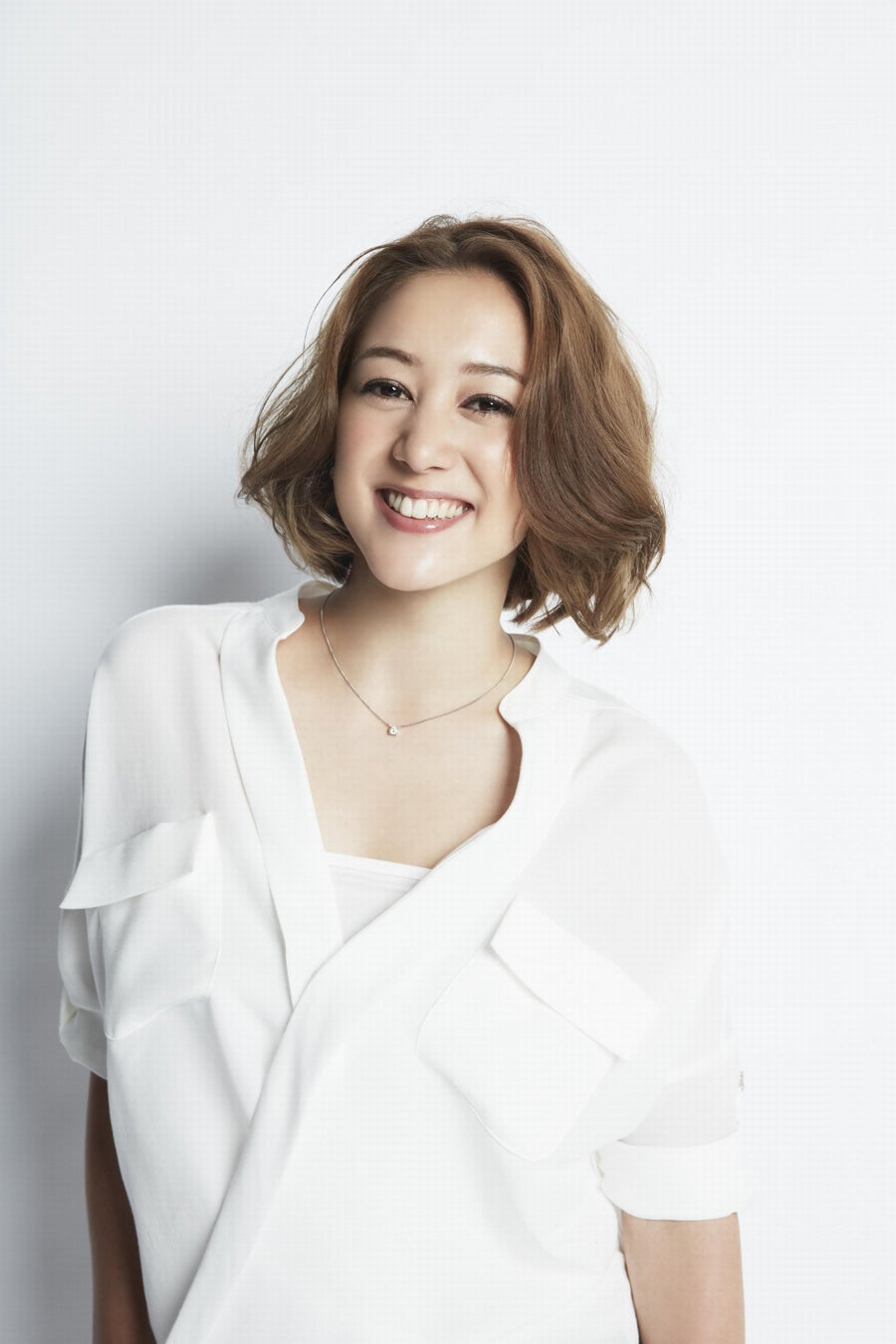 Shellyが冨永愛 Tomo Koizumi 長谷川ミラらとともに未来へつながるファッション の楽しみ方を考える特別番組をj Waveでオンエア J Wave 81 3fm のプレスリリース Shellyが冨永愛 Tomo Koizumi 長谷川ミラらとともに未来へつながるファッション の楽しみ方を考える特別番組をj Waveでオンエア J Wave 81 3fm のプレスリリース