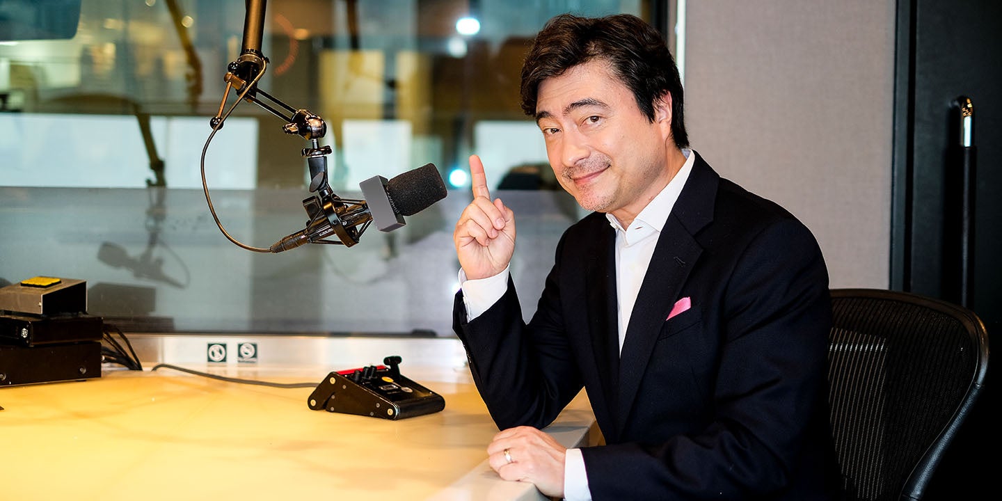 ジョン・カビラ