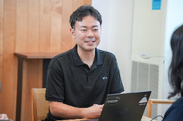 東川町 経済振興課 経済振興室 主事 西島 圭哉様