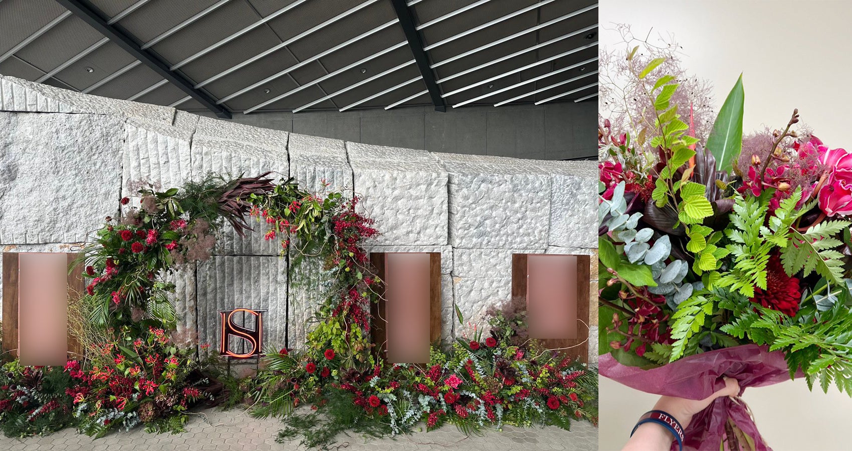 <左:会期中の祝い花「フラワーアーチ」(05.27-28 東京公演より)、右:協力者への感謝のブーケ>