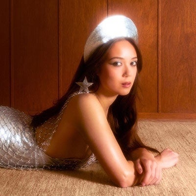 Laufey「Bewitched」