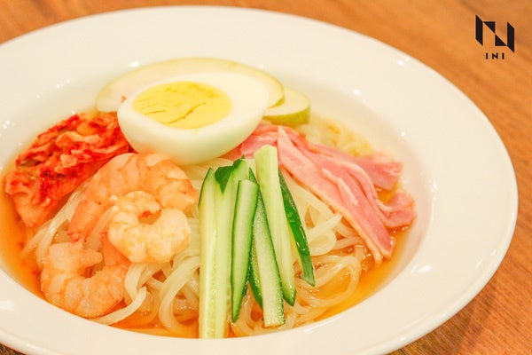 髙塚 大夢プロデュース　最近暑くないですか？話によると、冷麺には腸内環境を（以下略）冷麺