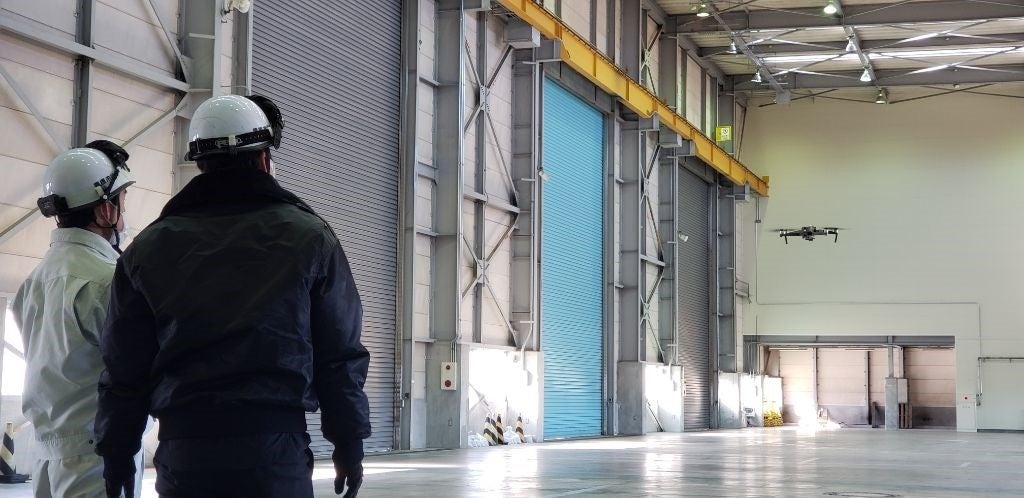 ドローン操縦研修の様子