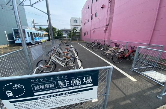 豊橋市の駐輪場の例です