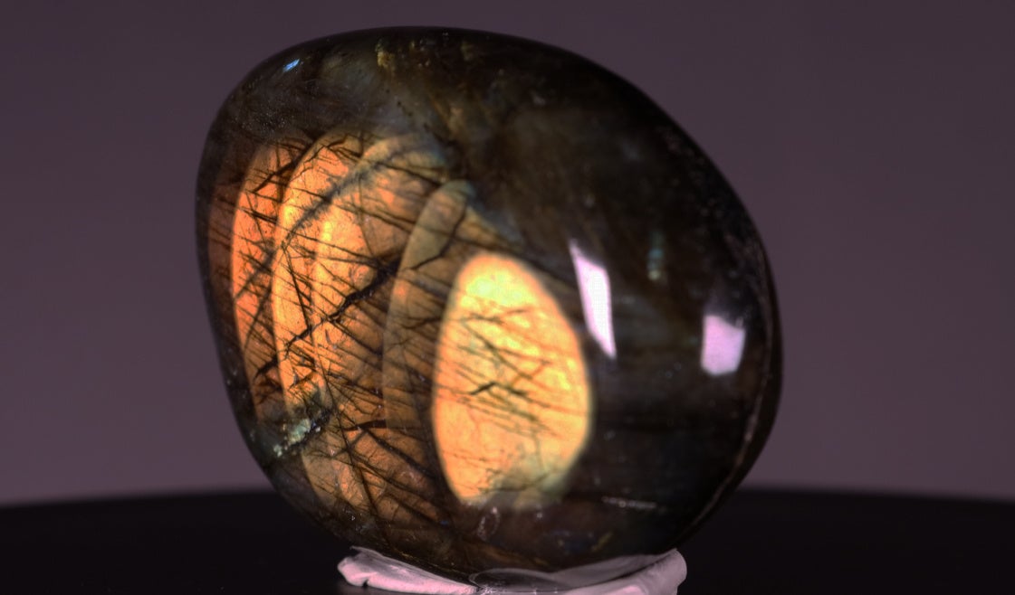 夜の見え方ラブラドライト