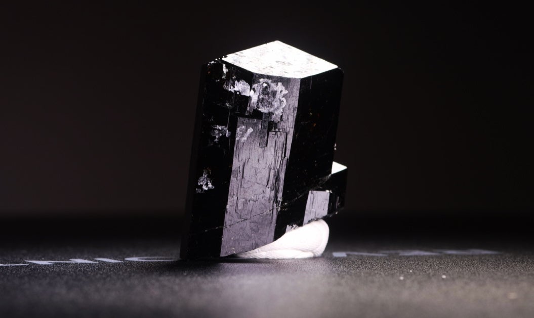 夜の見え方　鉄電気石