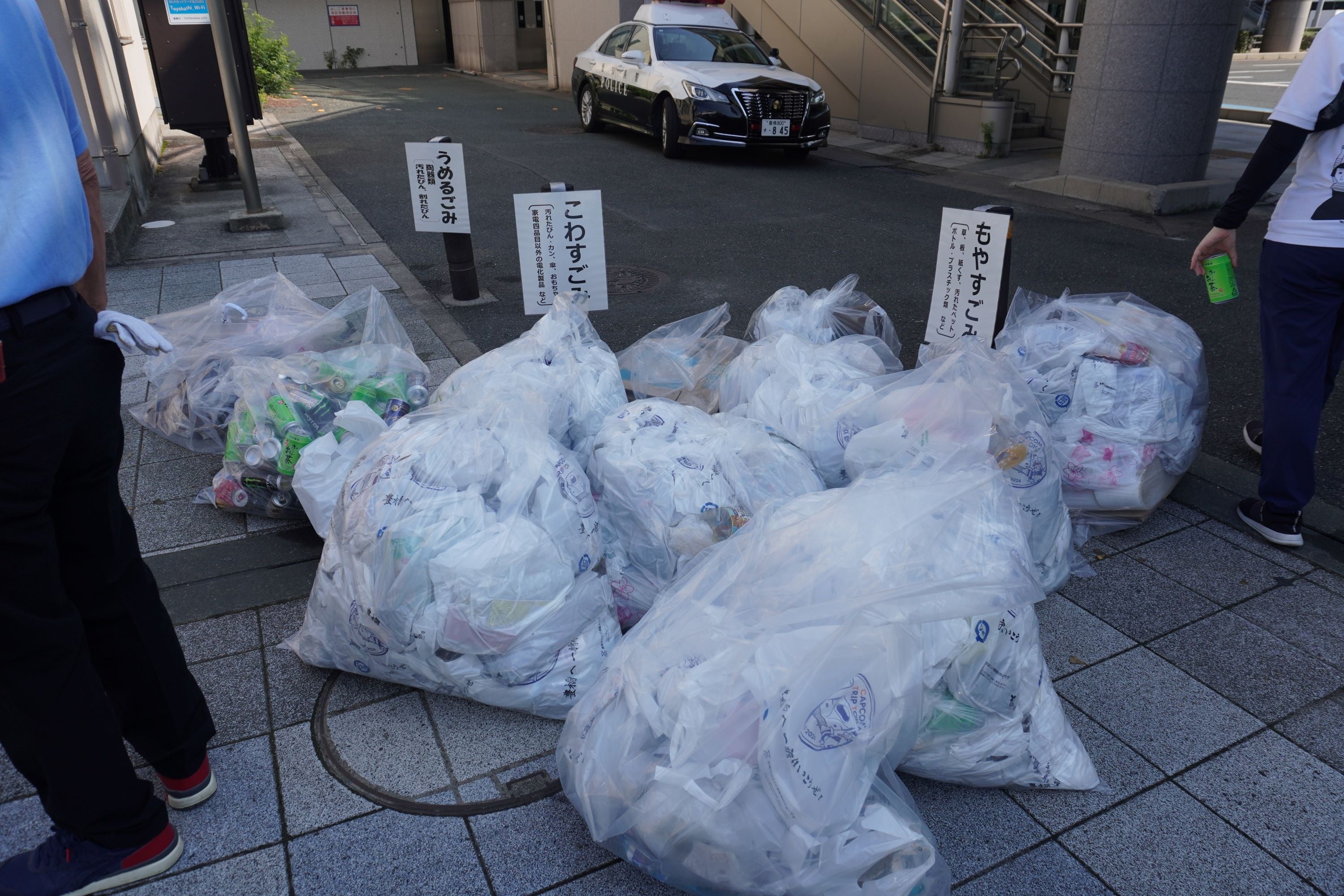 拾ったごみの量　１６０㎏