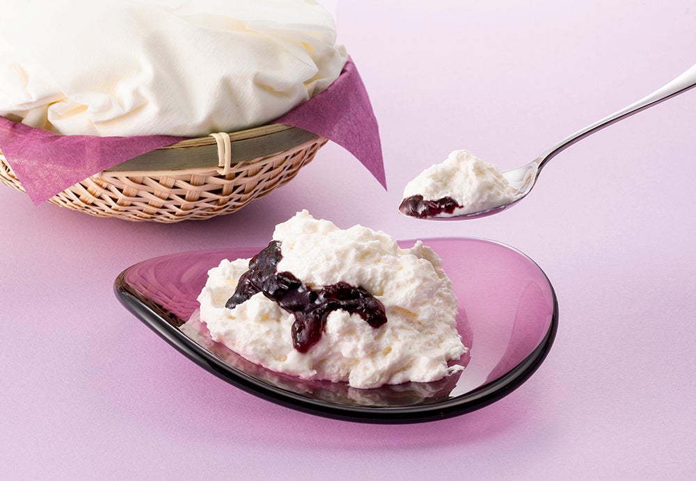 らららのしらら 累計販売600万個突破！真っ白ふわふわなチーズケーキ『白らら