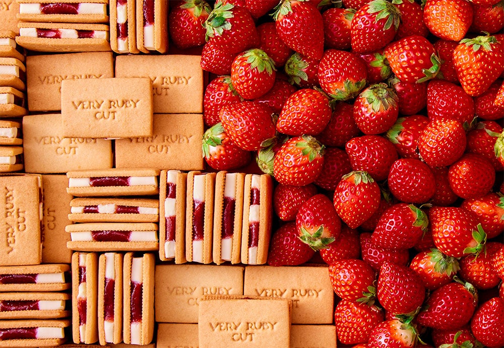 いちご感アップ！2年連続1位を受賞した代表作『いちごミルクサンド』がさらに美味しく生まれ変わります。いちごスイーツ専門店「VERY RUBY CUT」