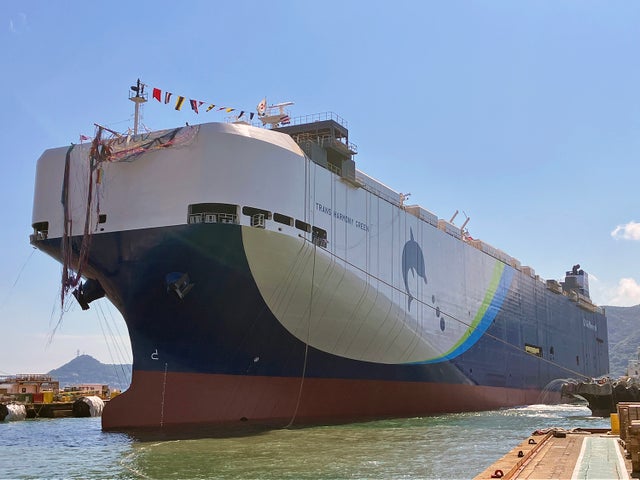 三菱造船、トヨフジ海運向けLNG燃料ロールオン・ロールオフ貨物船「TRANS HARMONY GREEN」の命名・進水式を下関で実施 | 三菱 ...