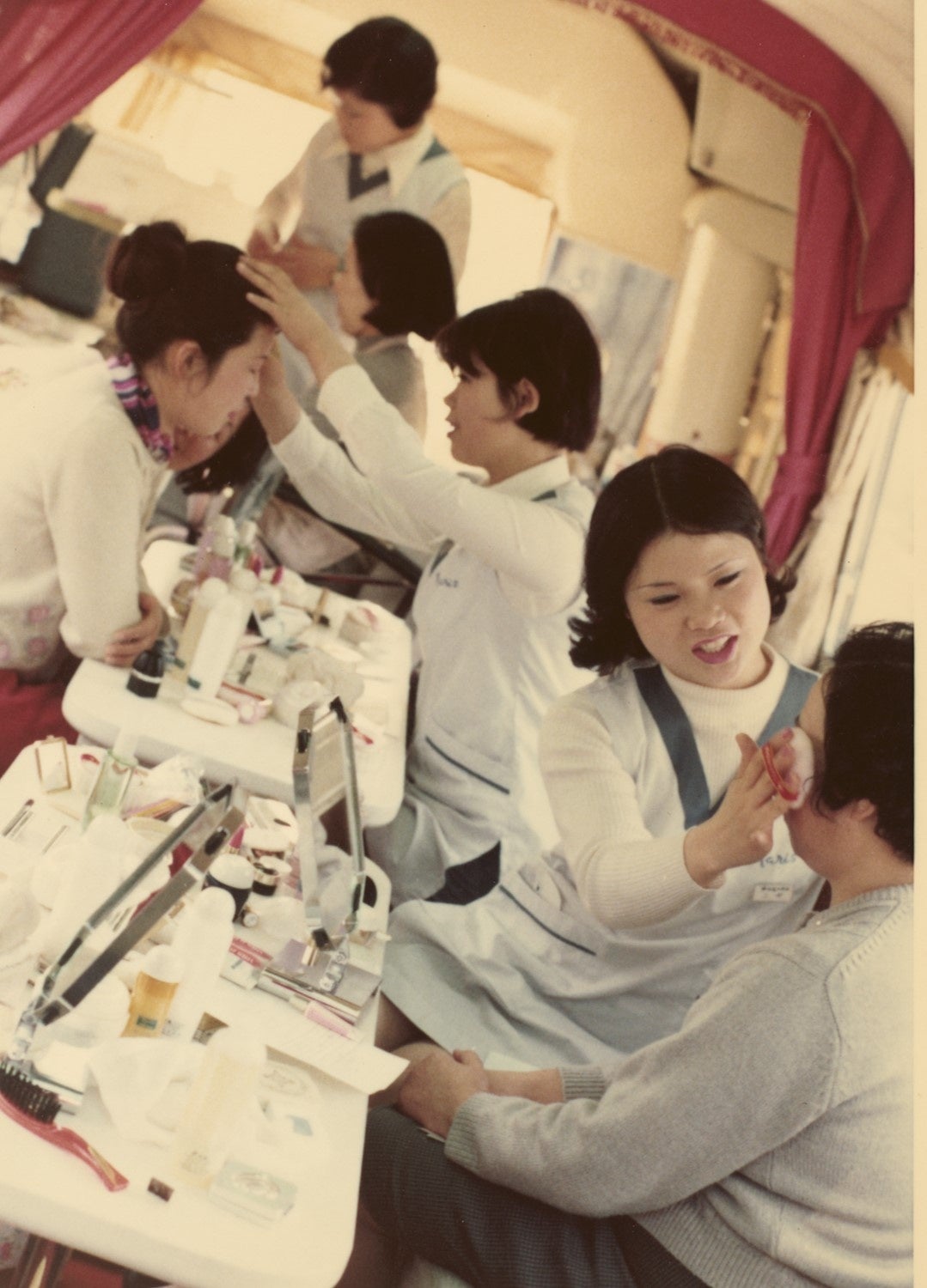 1978年「出張美容バス」