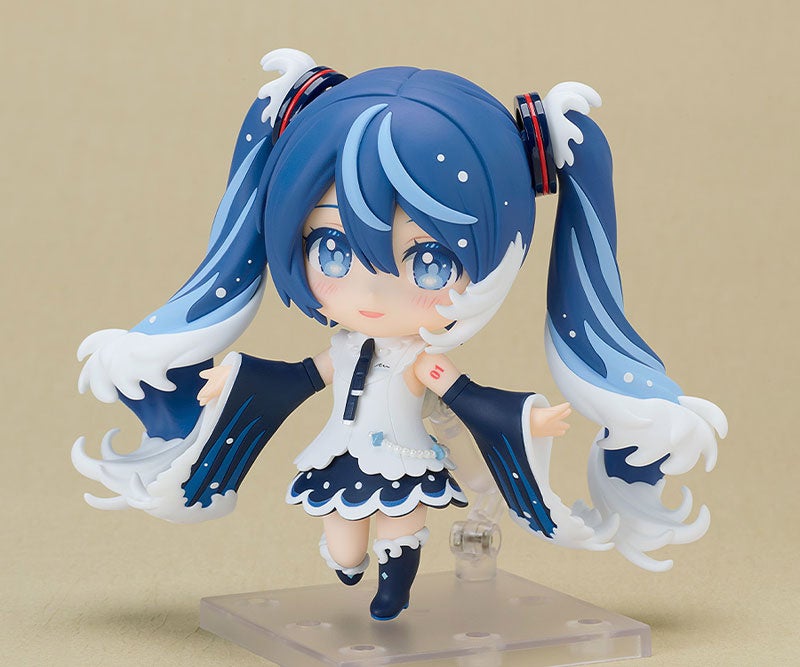 「葛飾北斎×初音ミク」プロジェクトより、コラボレーションデザインの「初音ミク」がねんどろいどで登場。あみあみにて予約受付中。