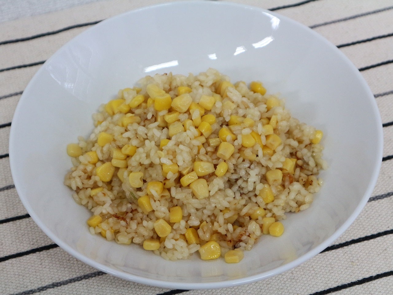 コーンたっぷり！コンバタ醤油の炊き込みごはん