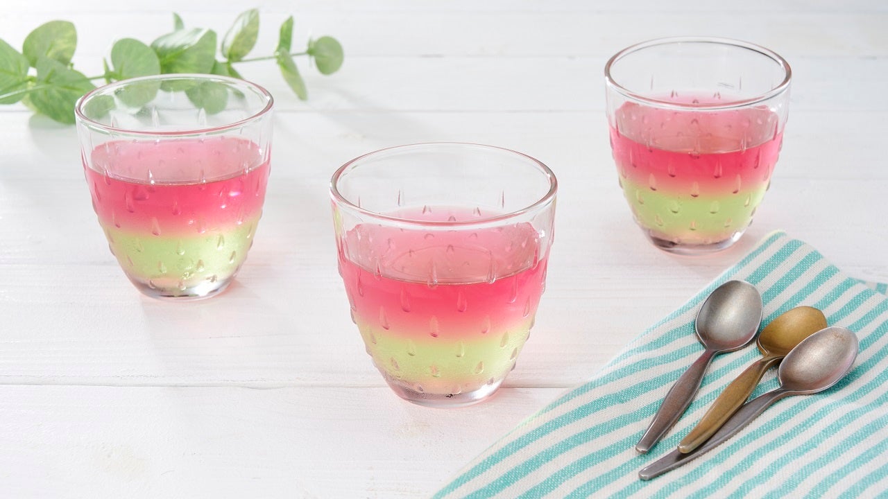 2色がかわいい！すいか色のゼリー