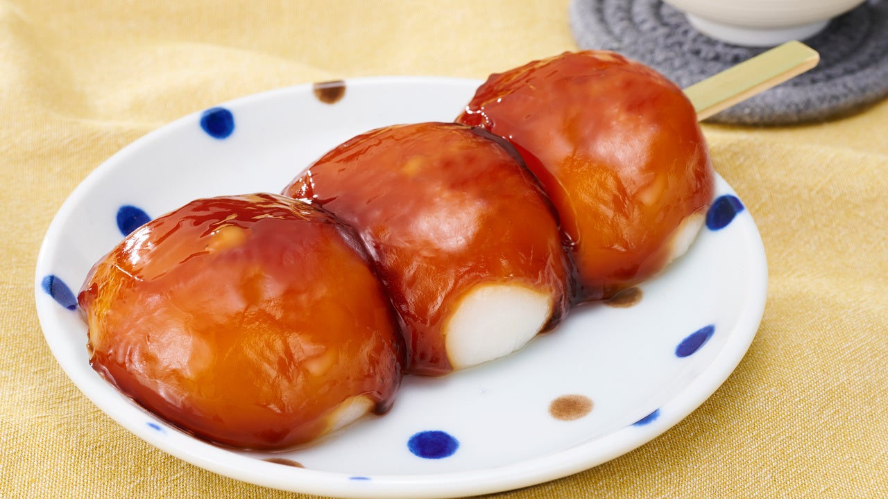 ローソンストア100 1月の新商品情報 常識外れの大きさ 渾身の一本 どでかいみたらし団子 のほか たまごのシフォンケーキ 焼きそば専門店まるしょう監修 焼きそばパン 等を発売 株式会社ローソンストア100のプレスリリース ローソンストア100 1月の新商品情報 常識外れの大きさ 渾身の一本 どでかいみたらし団子 のほか たまごのシフォンケーキ 焼きそば専門店まるしょう監修 焼きそばパン 等を発売 株式会社ローソンストア100のプレスリリース