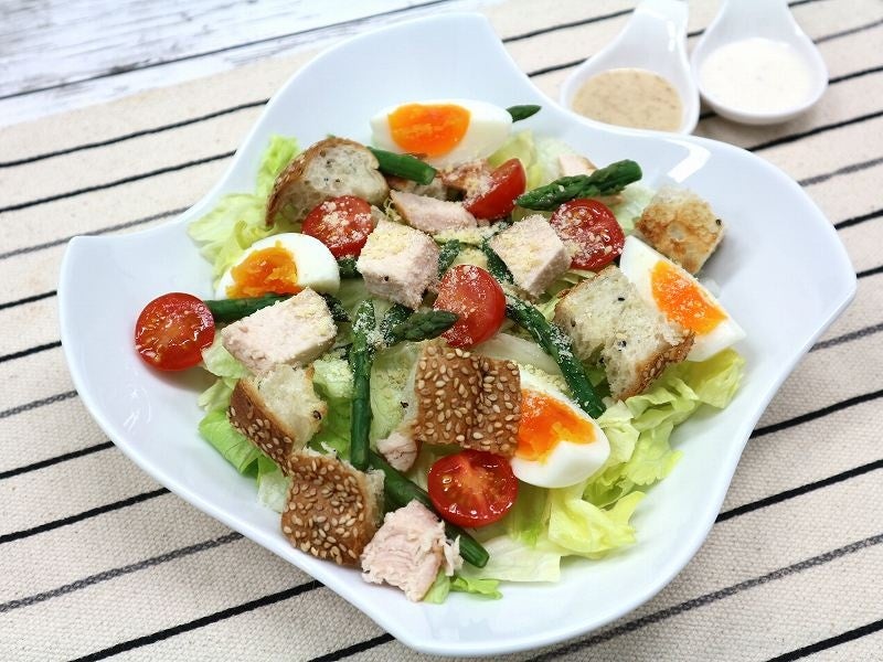 カフェ風サラダ