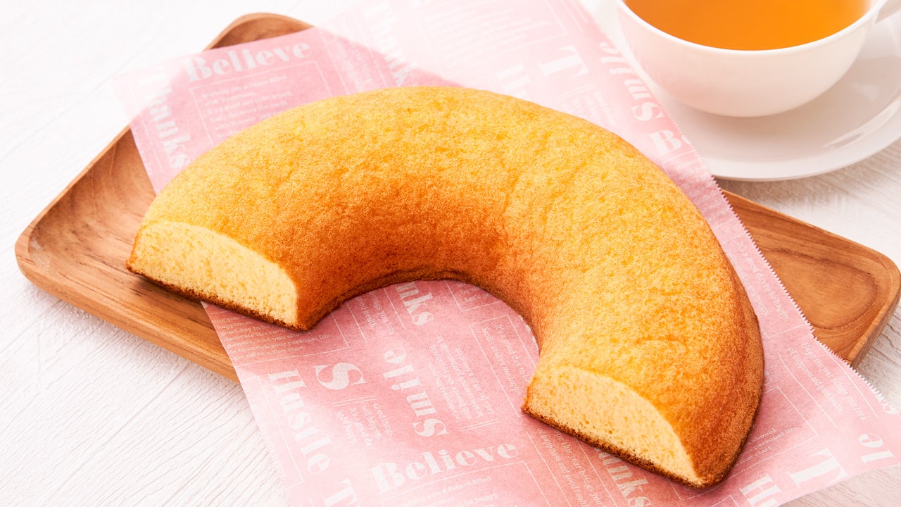 ローソンストア100の「ふわふわ卵のシフォンケーキ」税込み119円、3月22日発売