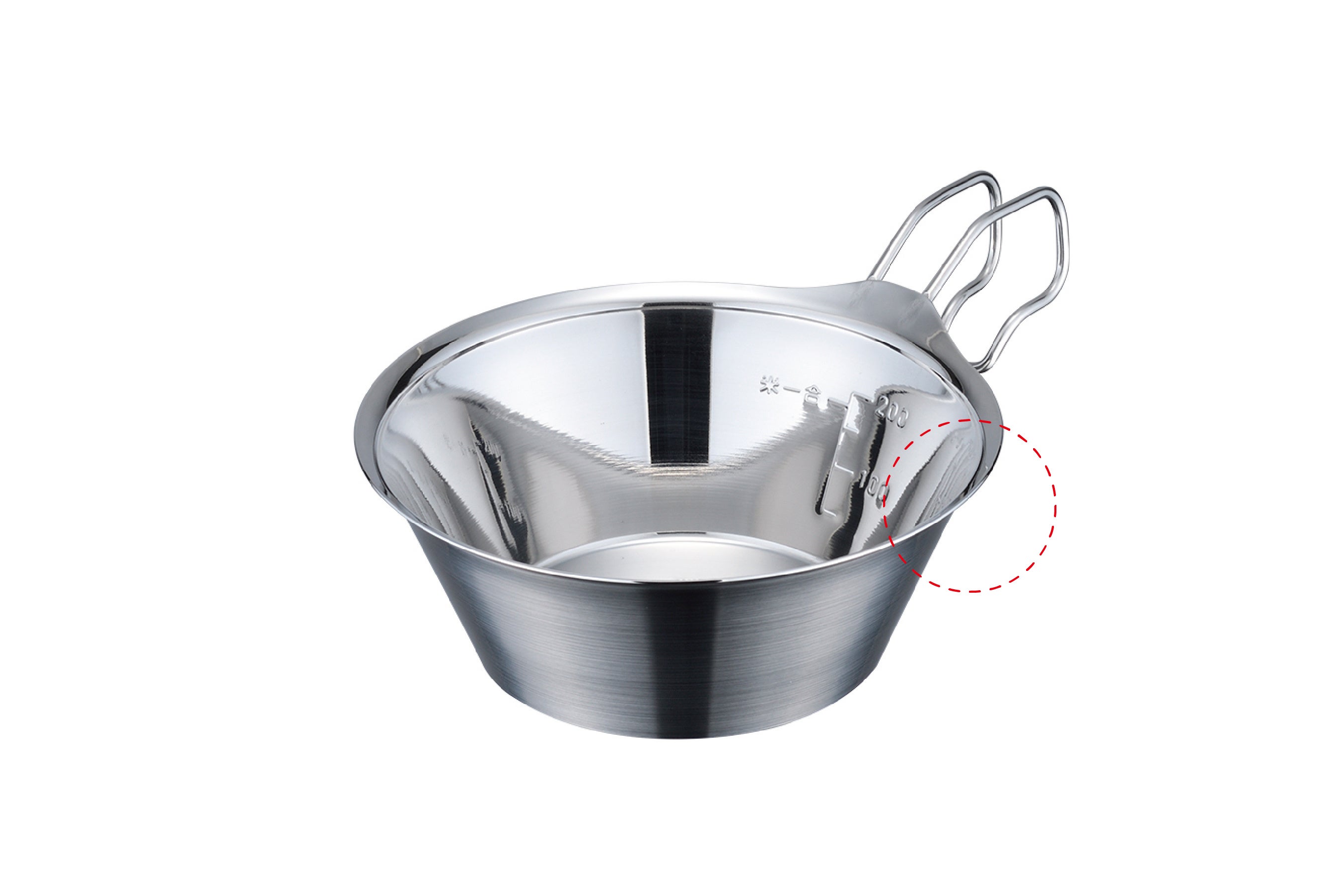 蒸し料理や燻製も！ グルメなソロキャンプを楽しめる「シェラカップ