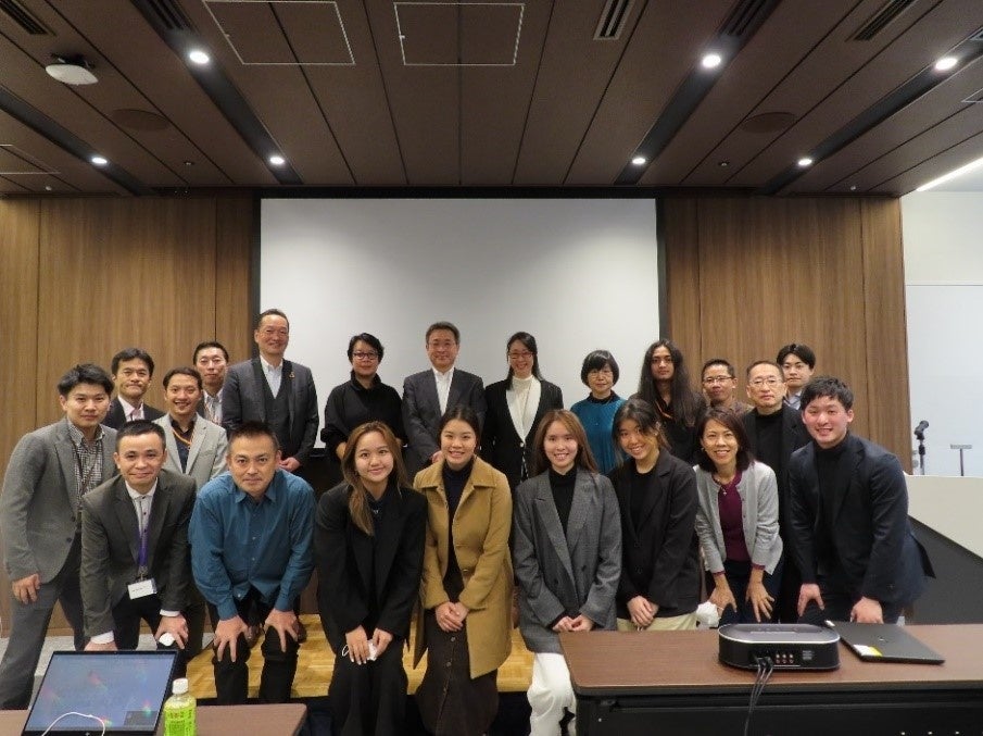 海外ナレッジエクスチェンジプログラム実施時の集合写真