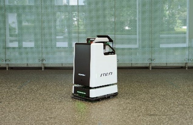 ＜使用した掃除ロボット「STRIVER（ストライバー）Ⅱ」＞