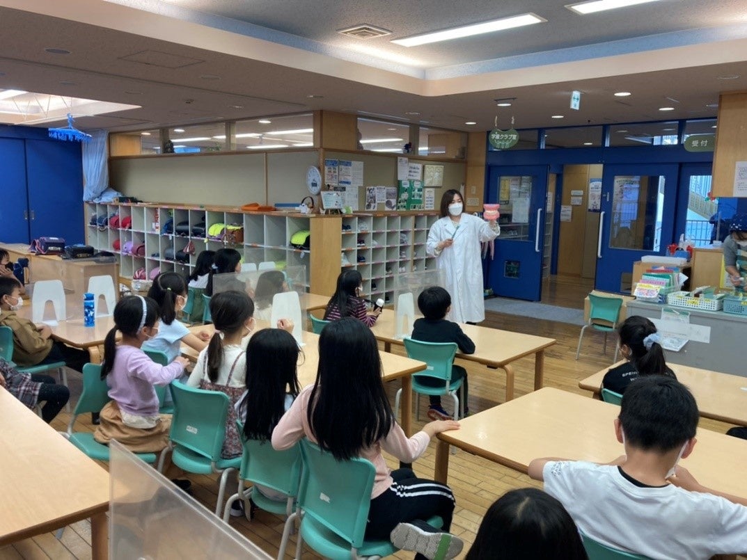 株式会社シャリオンは11月8日 いい歯の日 に子ども達に歯みがき教室を開催し歯ブラシと歯みがき粉を寄贈しました 株式会社シャリオンのプレスリリース