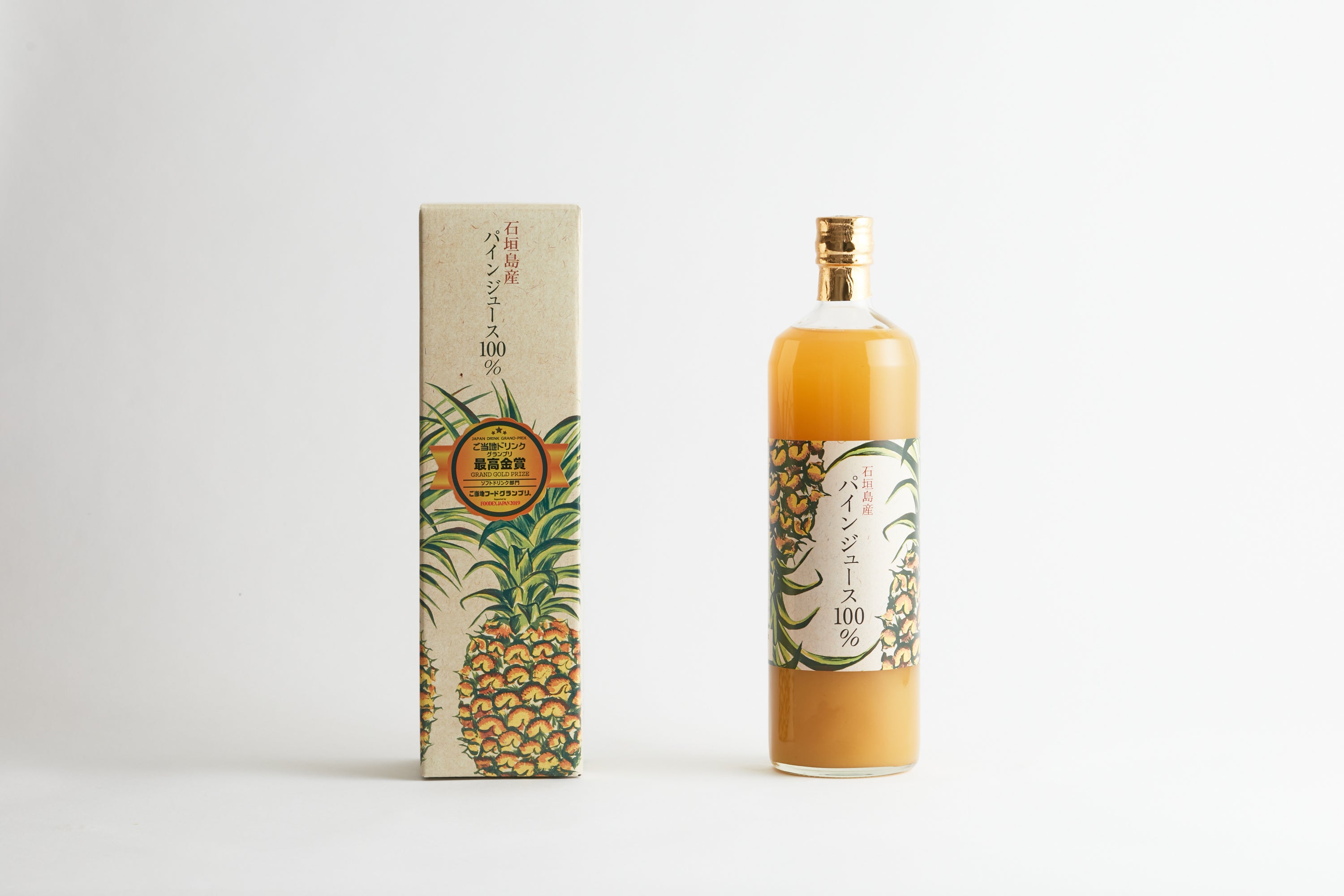 石垣島産パインジュース100％　税込￥2,484